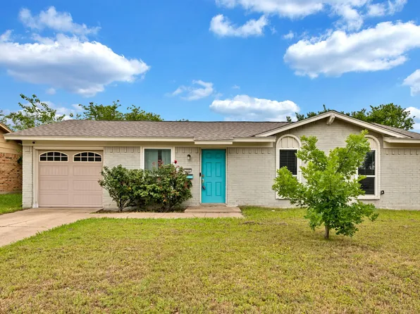 732 SW Hillside Dr, Burleson, TX 76028