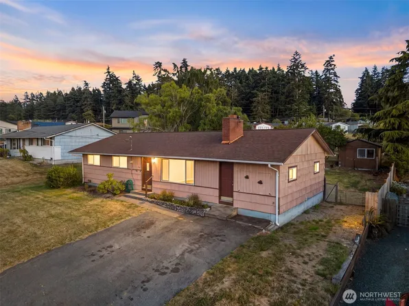 705 NE 6th Street, Coupeville, WA 98236