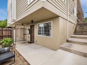 119 Loma Vista St, 2 beds 2.0 baths (1000 sqft)