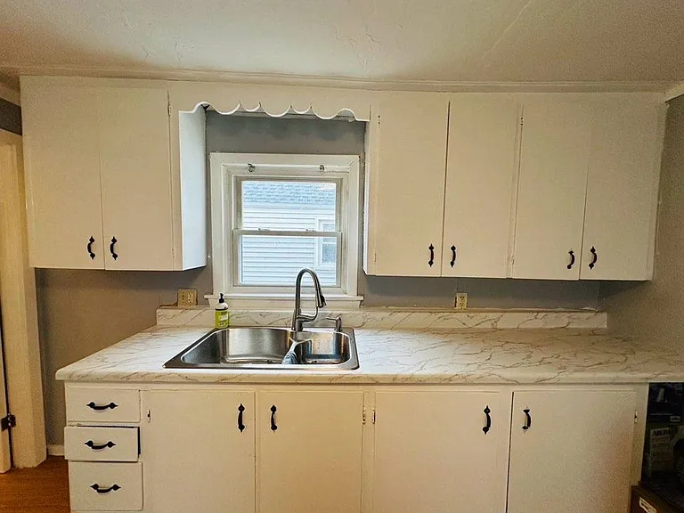 23 Bowers St #2 — Photo 7