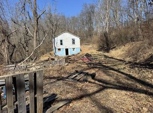 105 Unknown, Huntington, WV 25701