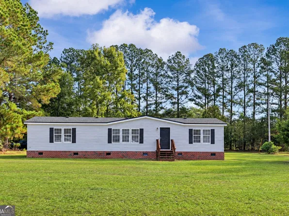 9 Still Quarters Rd, Ellabell, GA 31308