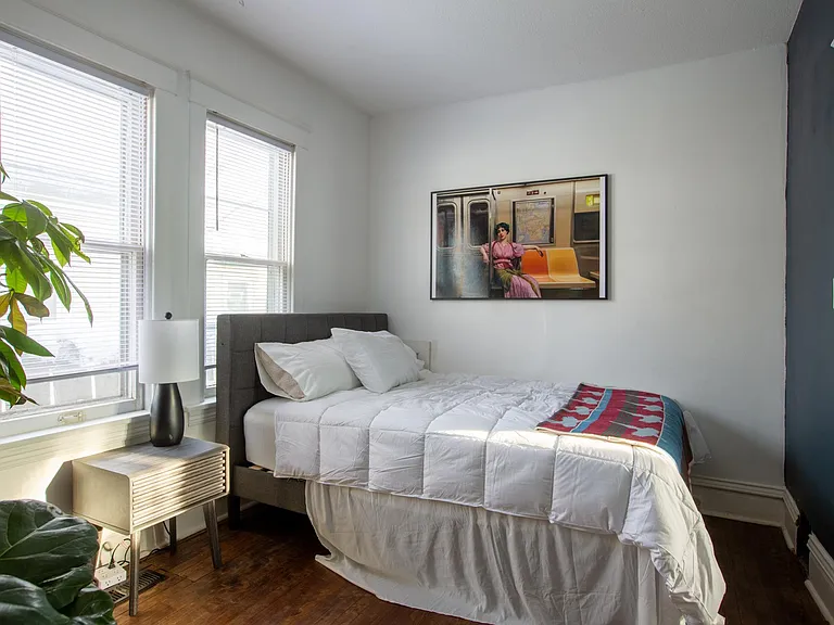 3939 Minnehaha Ave #2 — Photo 8