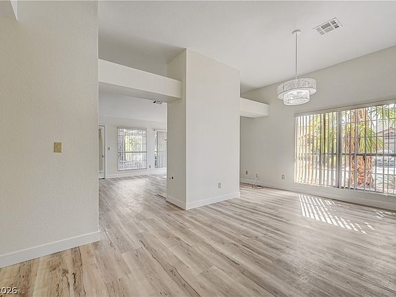 5th image of 5613 Port Barrington Way