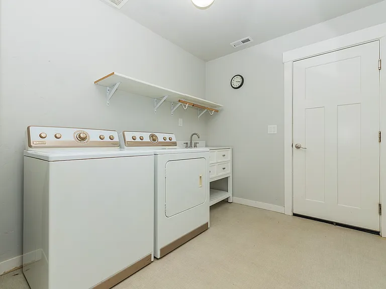 4203 S Draco Ct — Photo 15
