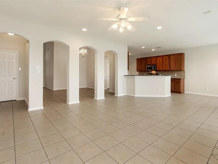 15119 Live Oak Bend Way — Photo 7