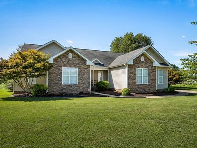 425 Johnson Rd, Pelzer, SC, 29669