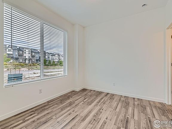 3rd image of 16590 Peak St