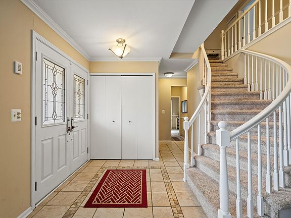 2nd image of 40339 Alexandria Dr