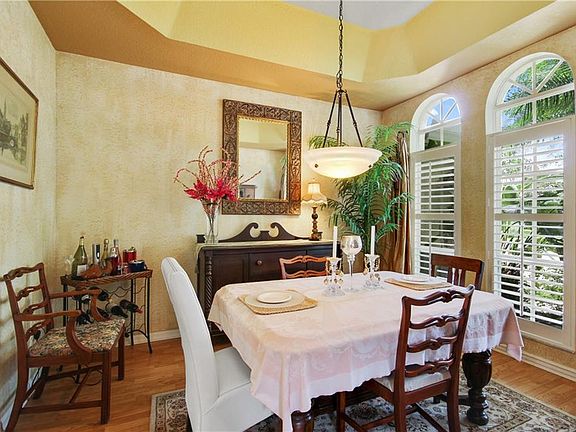 4th image of 540 Wilmington Cir