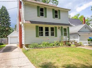 904 S Bowen St, Jackson, MI 49203