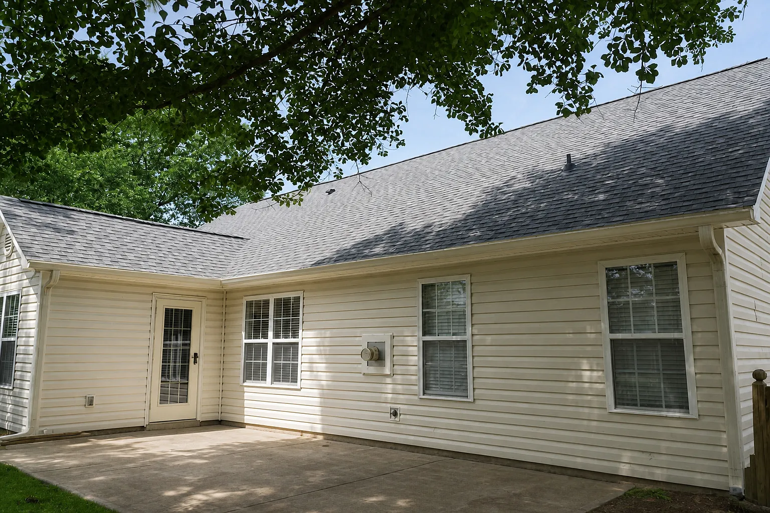 111 Grasmere Ct — Photo 4