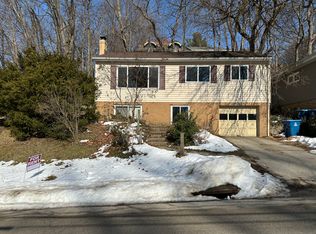 221 Columbus St, Kent, OH 44240