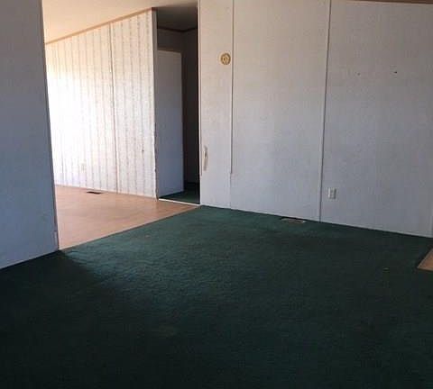 3rd image of 417 S Roosevelt Road T