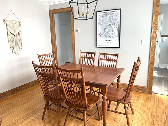 3rd image of 2146 Palace Ave