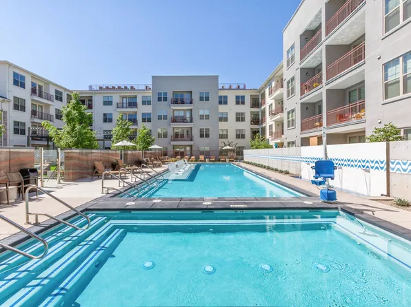 Overture Albuquerque 55+ Active Adult Apartment Homes