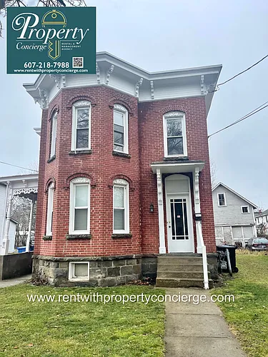 28 Hubbard St #1 Photo 1
