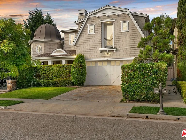 7391 Coastal View Dr — Photo 28