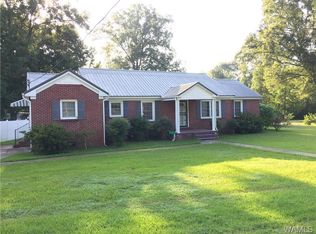 403 3rd St NE, Reform, AL 35481
