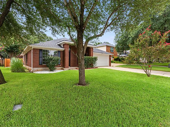 2nd image of 3105 Sesbania Dr