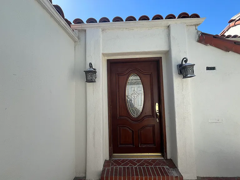 2480 Coniston Pl — Photo 3