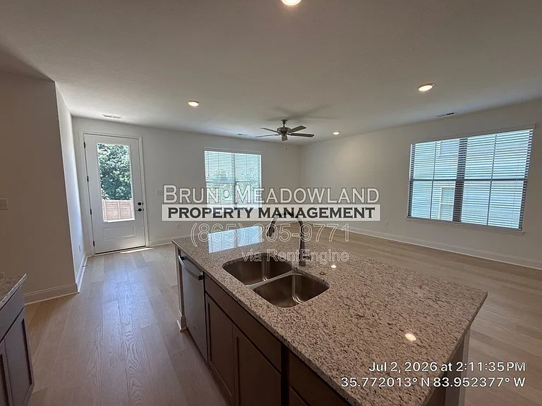 1725 Bennett Village Dr — Photo 7