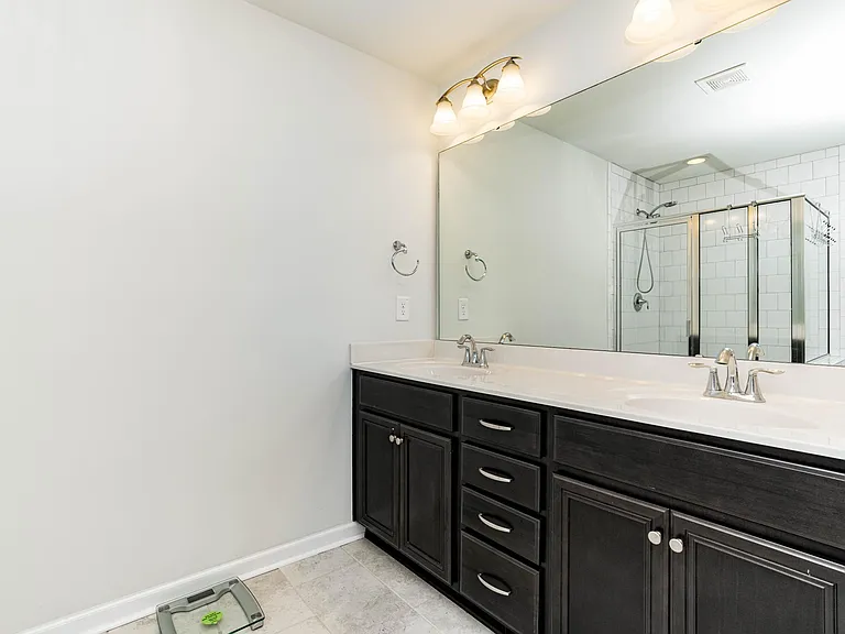 846 New Derby Ln — Photo 19