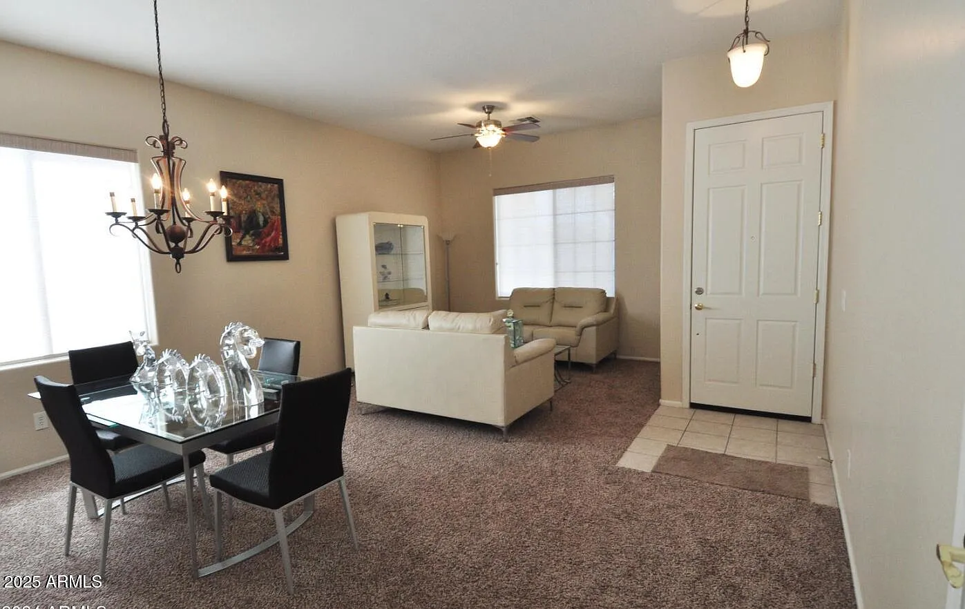 3 bed, 2036 sqft, $3,500 — Photo 4
