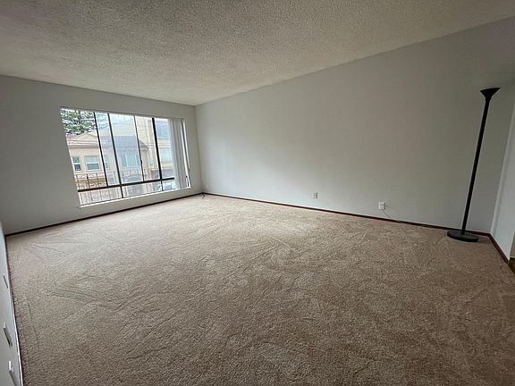 5th image of 438 23rd Ave APT 2