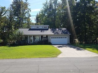 1802 Apache Dr, Albertville, AL 35950