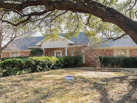 3rd image of 6755 Cartagena Ct