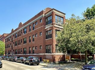 3147 W Medill Ave #4, Chicago, IL 60647