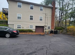 12 Greenlawn Rd, Huntington, NY 11743