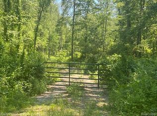 6157 High Rd, Clay, MI 48001