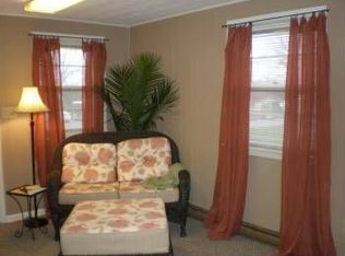 1230 Crescent Rd, York, PA 17402