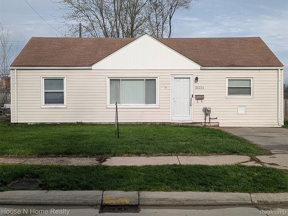 1st image of 26234 Woodmont St