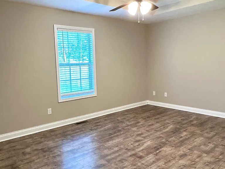 669 Northridge Dr — Photo 6