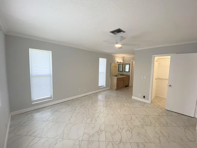 2480 Juniper Dr #204 — Photo 5