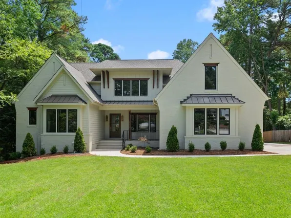 8604 Windjammer Dr, Raleigh, NC 27615