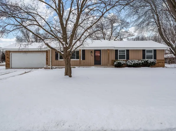 346 Whittemore Dr, South Beloit, IL 61080