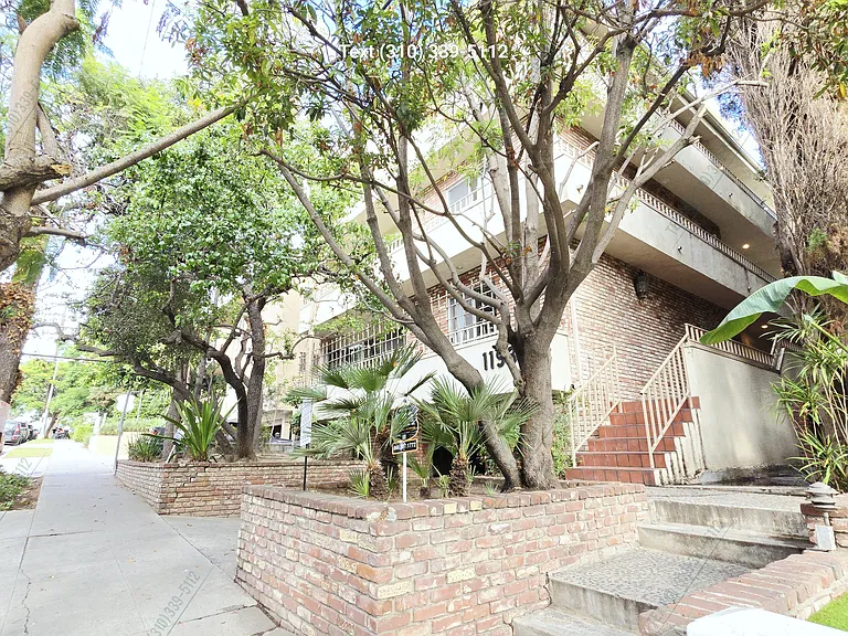 11940 Montana Ave #30-201 — Photo 3
