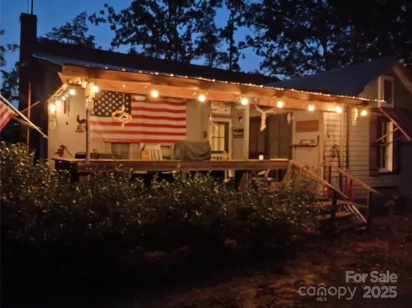 1207 Ashford Rd, Chester, SC 29706