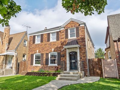 3247 N Rutherford Ave, Chicago, IL, 60634