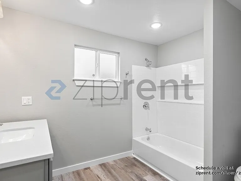 6022 Telegraph Ave — Photo 11