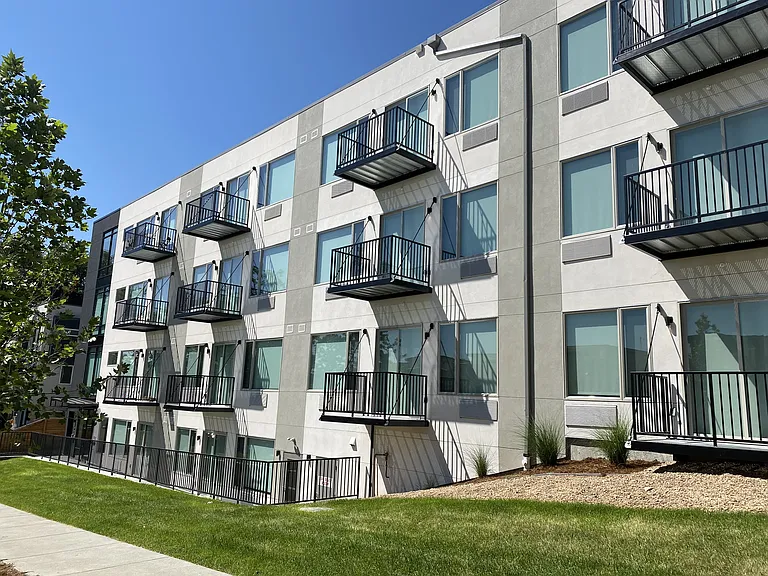 Proto Apartments — Photo 14