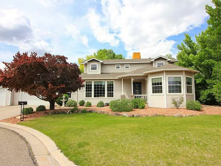 2252 Pine Terrace Ct — Photo 1