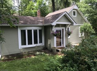 28 Voorhis Pl, Ringwood, NJ 07456