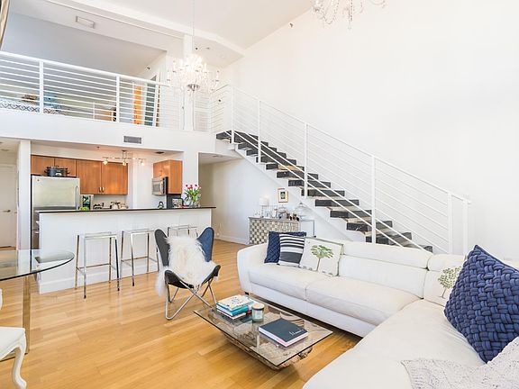 Living Room/Dining Room