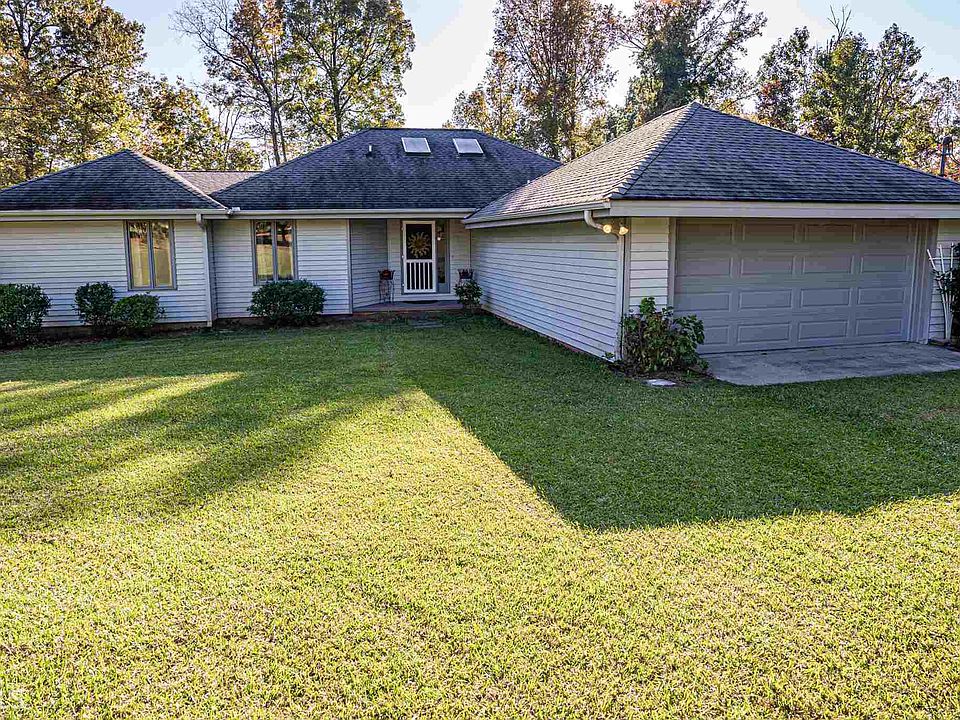 1st image of 242 Quesenberry Dr #9