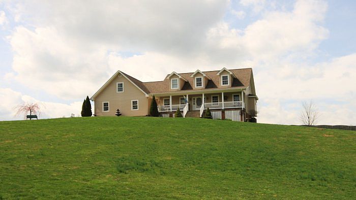 1st image of 19588 Pats Ln